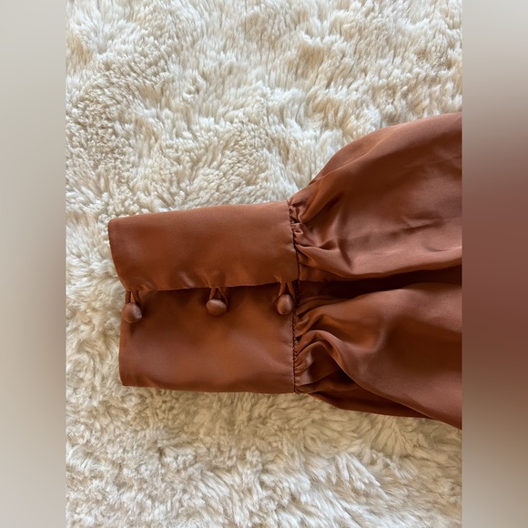 With once Wilfred top no longer available in this style! - Picture 3 of 6